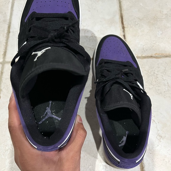 Air Jordan 1 Low ‘Court Purple’ - Picture 7 of 10